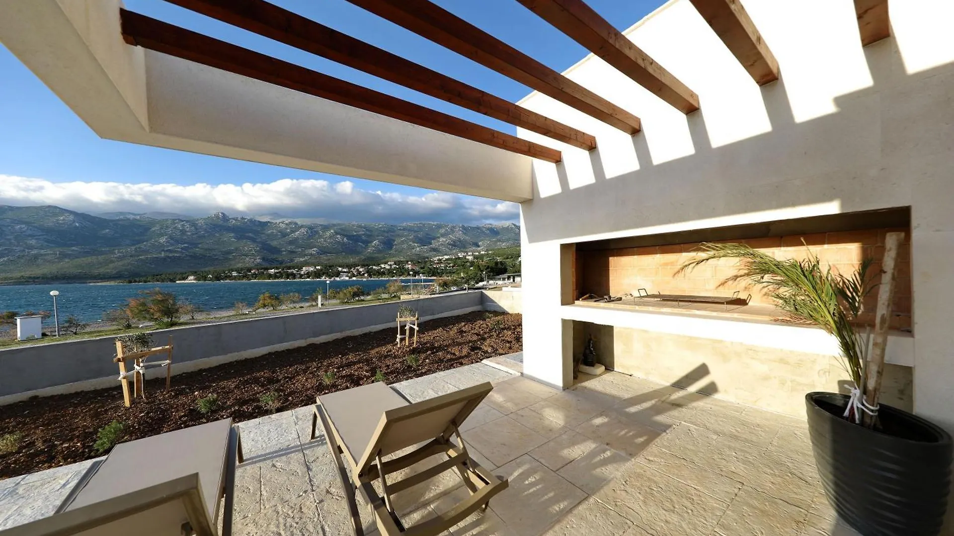 Wave Of Love Rovanjska Villa